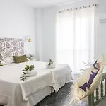 Otel Marhava 3*