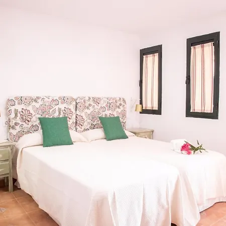 Marhava Hotel 3*